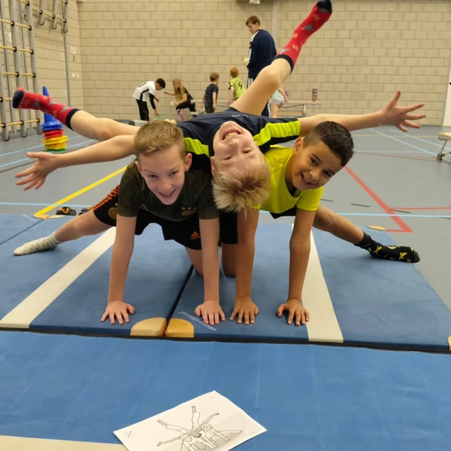 Pietengym! Ook nog ontzettend leuk in de midden en bovenbouw om bewegingsactiviteiten te doen!Bedankt @beweegteam_noardeastfryslan #noorderbasis